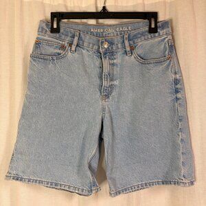 American Eagle Relaxed Denim Shorts “Strigid” – Size 2